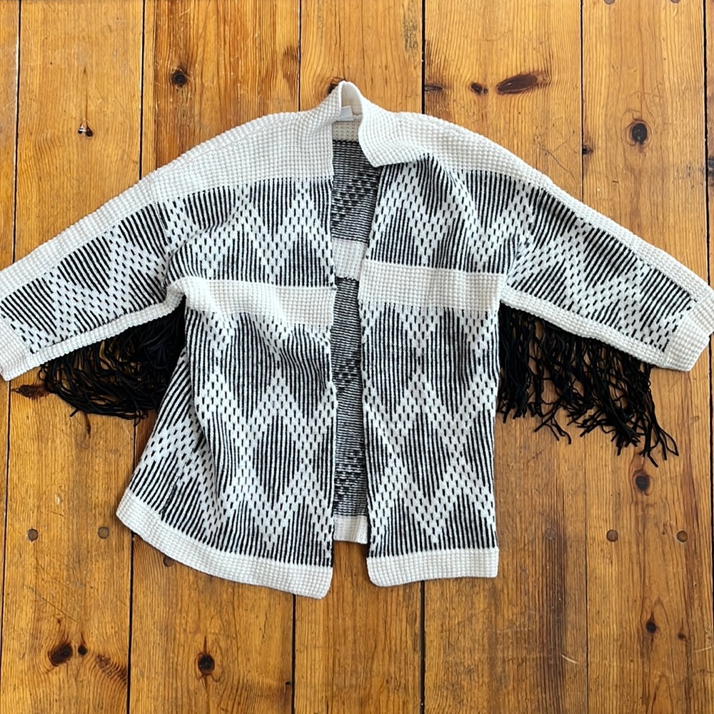 Aztec print cardigan with fringe